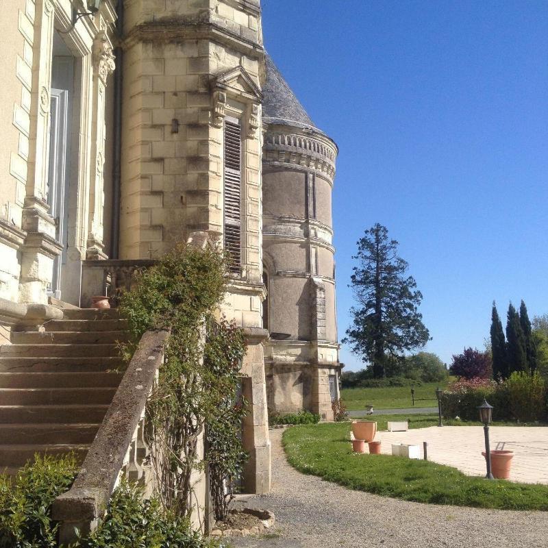 Chateau De La Tremblaye Cholet Eksteriør billede